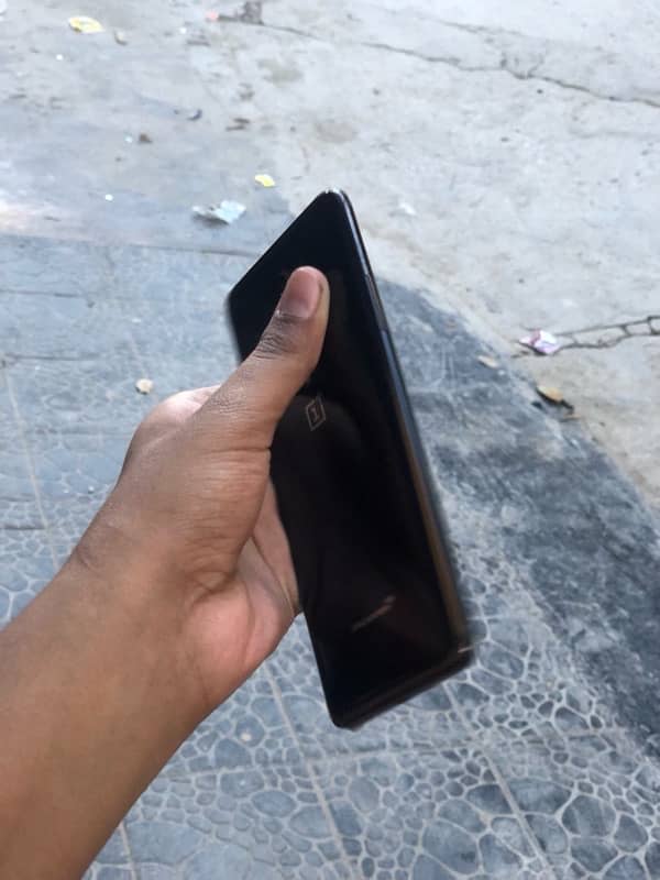 oneplus 7t pro 5 G mclaren edition 2