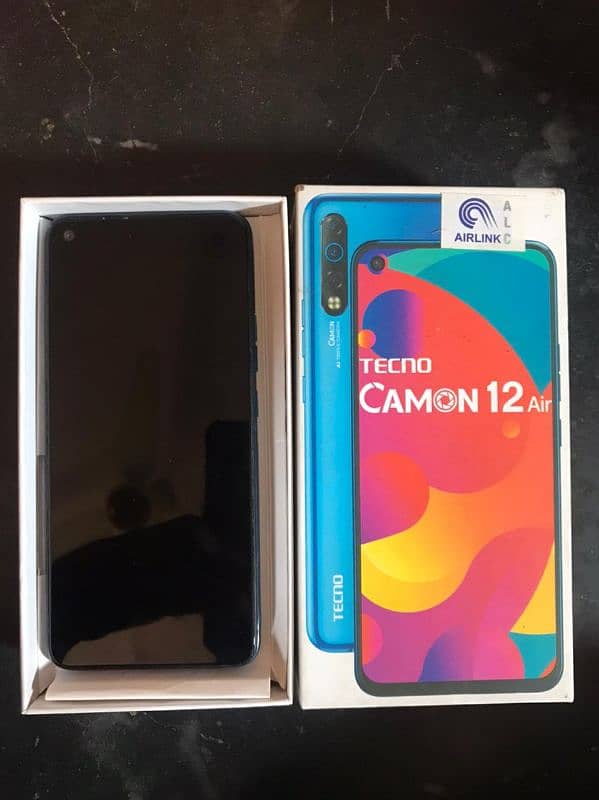 tecno camon 12 air 4/64 with box 1