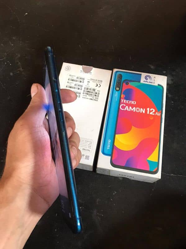 tecno camon 12 air 4/64 with box 6