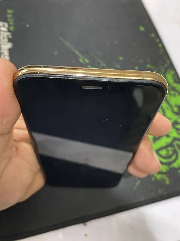 iPhone XS 64GB Gold FU 2