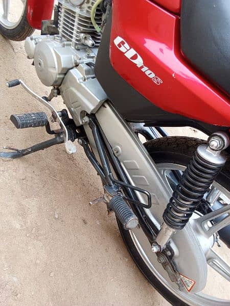 Suzuki GT 1 ton need cash agenaleCall my WhatsApp number 03244025806 0