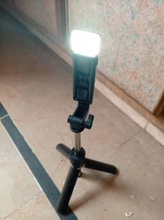 Tripod stand