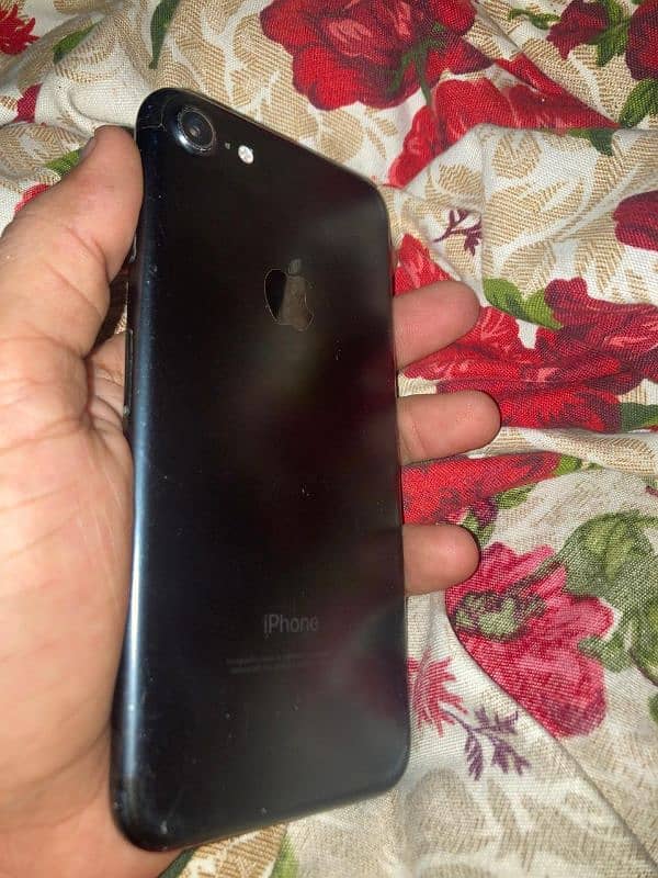 i phone 7 128 non pta 0