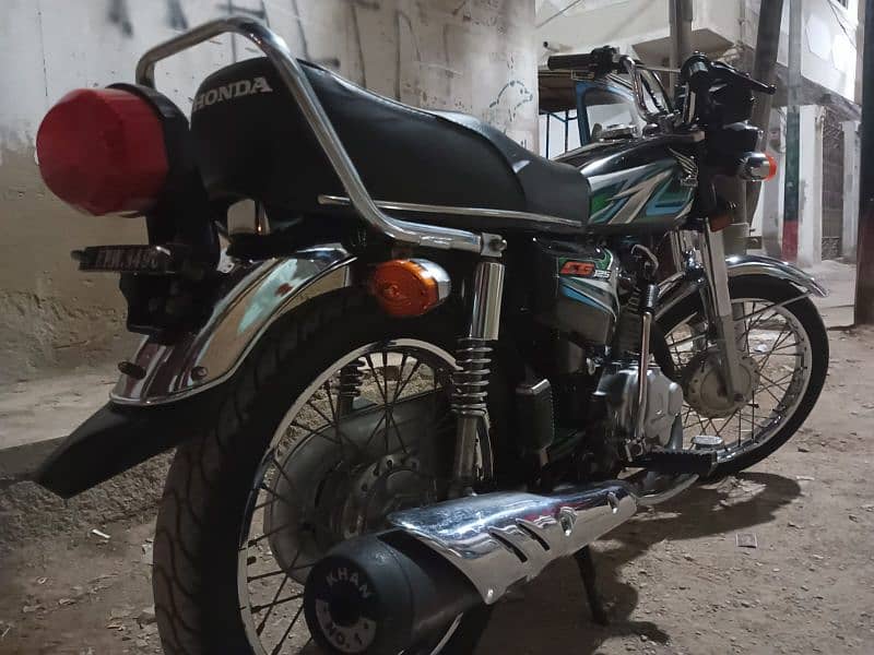 honda 125 black 1