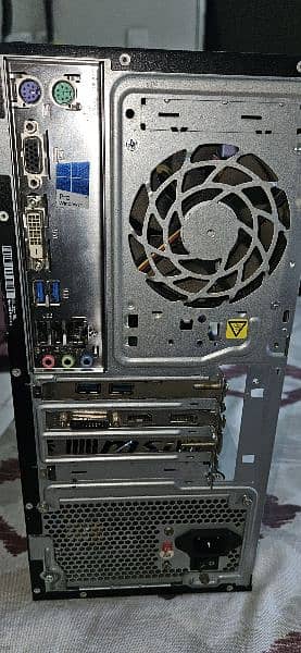 Gaming PC - Cpu i5 4590 4th Generation - Gpu GTX 950 - 12GB RAM 4