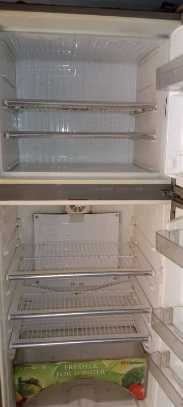 neat and clean refrigerator urgent sell original gas 4