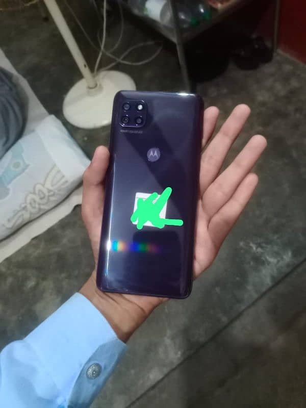 I'm Selling My Moto One 5G UW ace 4