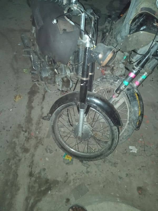 koi kaam nhi bike mai ok condition 2