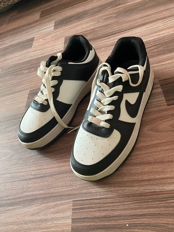 Nike Air Force 1 Panda (Fakes) 0