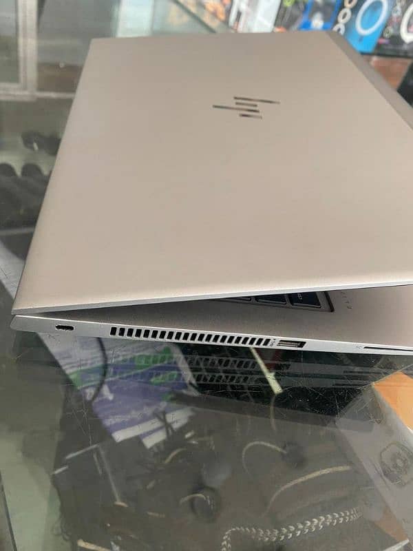 Hp elitebook 830 g5 4