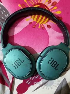 JBL Or Beats k Headphon Orignal used