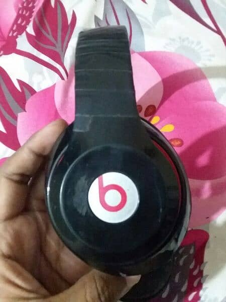 JBL Or Beats k Headphon Orignal used 6