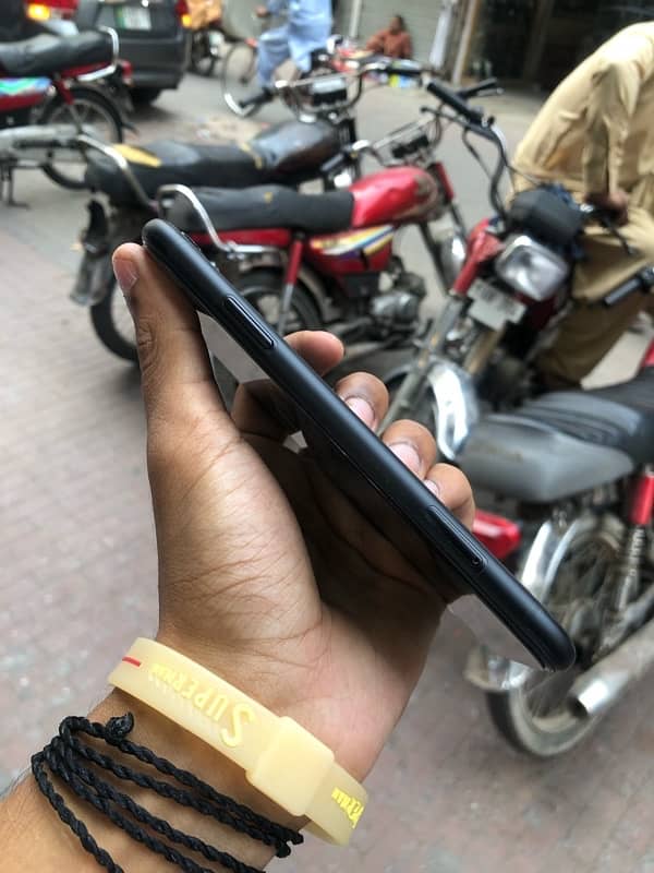 iphone xr non pta waterpack 64gb fix price 1