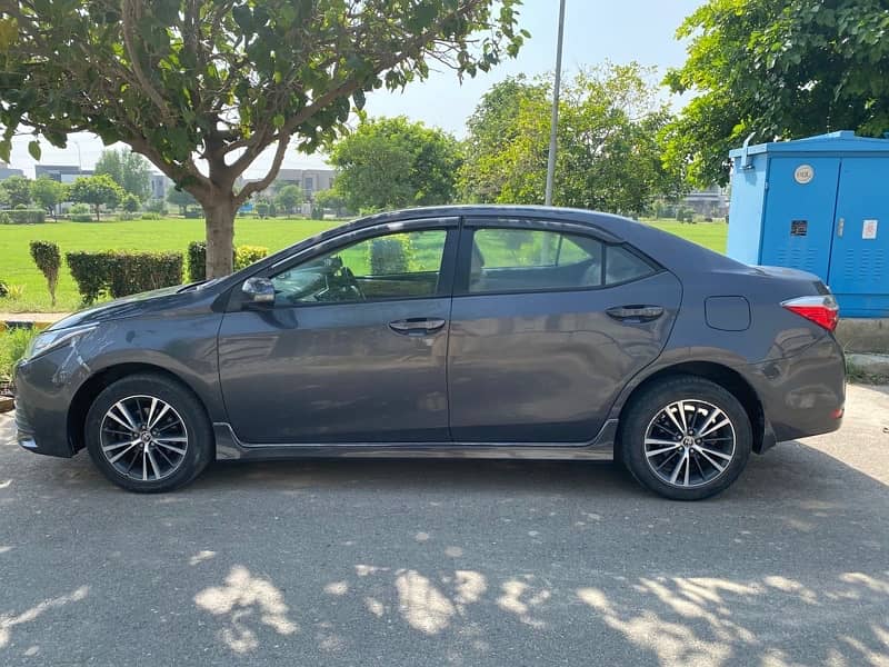 Toyota Corolla Altis 2019 3