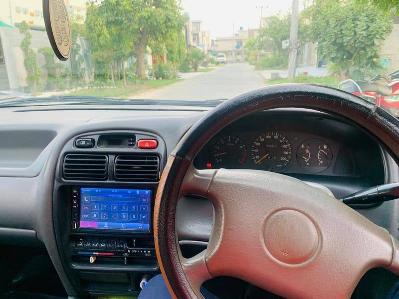 Suzuki Baleno 2004 11