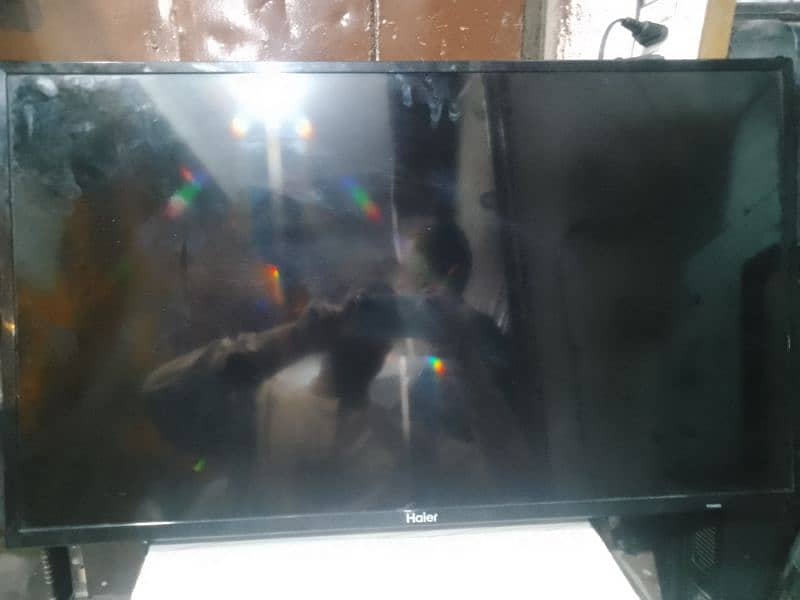 Haier led 32inch simple wali 6