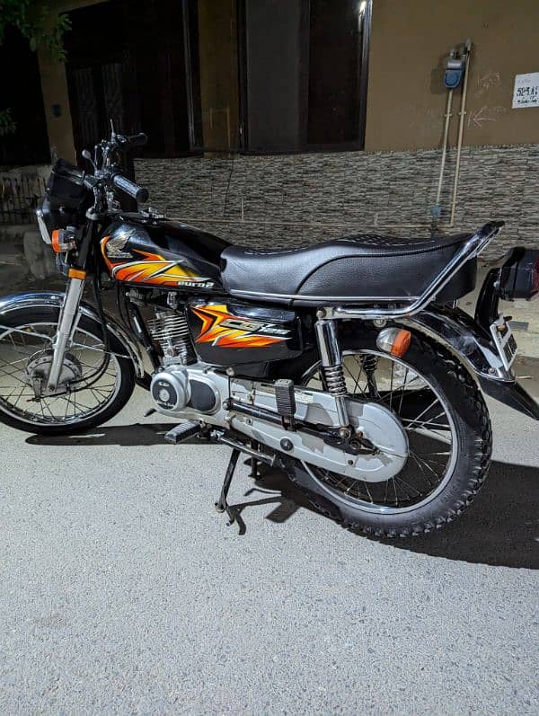 Used Honda CG 125 Black 4