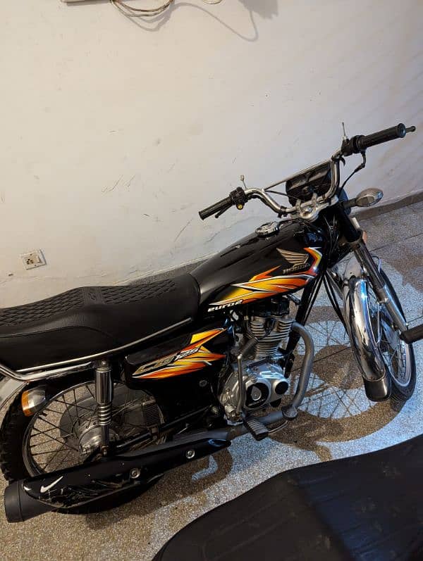 Used Honda CG 125 Black 12