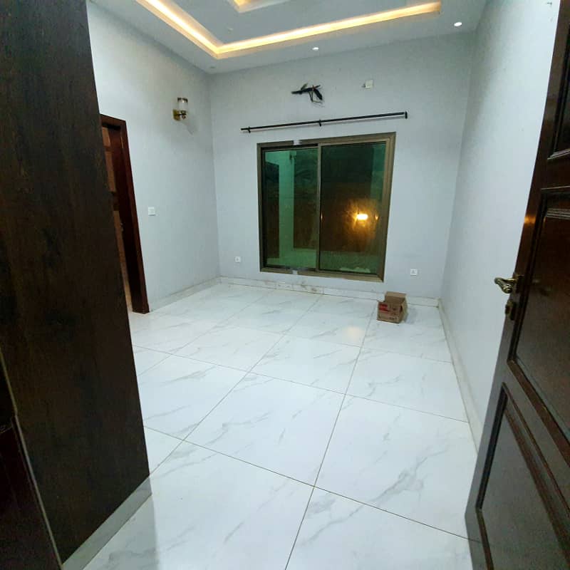 A+ Constructed 5 Bed House For Rent Green Belt Facing Near Main Jinnah In Precinct 1 4