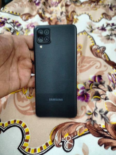 Samsung Galaxy A12 5