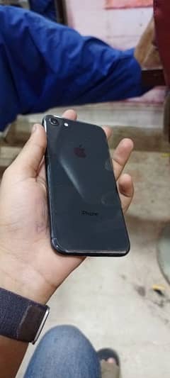 iphone 8 all ok urgent sell