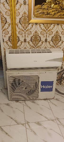 1 ton haier AC in good working conditions 1