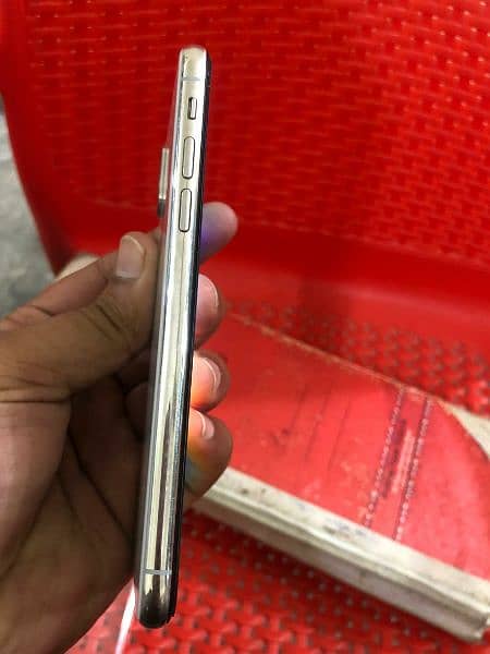 iphone x 256 gb official pta aproved 1