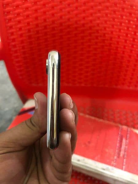 iphone x 256 gb official pta aproved 4