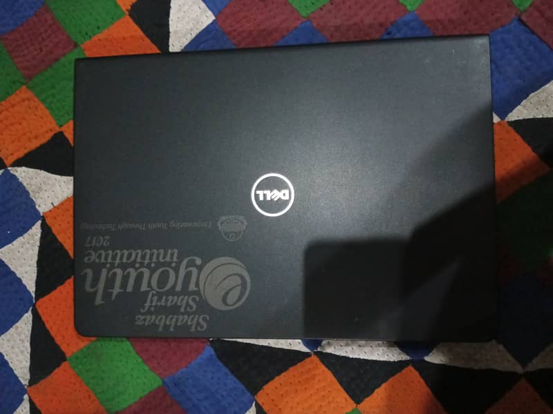 Laptop Dell Cor i7 7th Generation 1