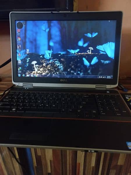 dell laptop 1