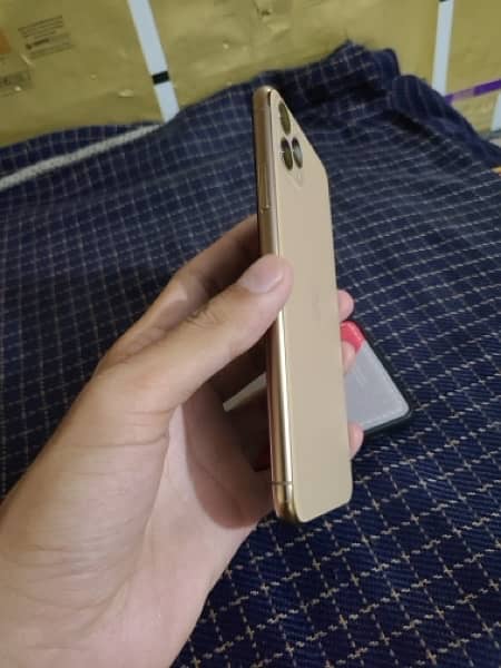 iPhone 11 Pro Max Exchange Possible 4