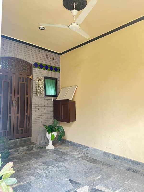 5 Marla Well Maintained Used House For Sale At Johar Town H Block Near Emporium Mall 8