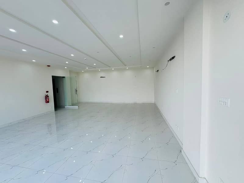 8 Marla Floor available for rent in DHA Phase 5 6