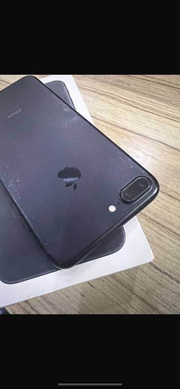 Iphone 7 plus 128 gb pta approved 6