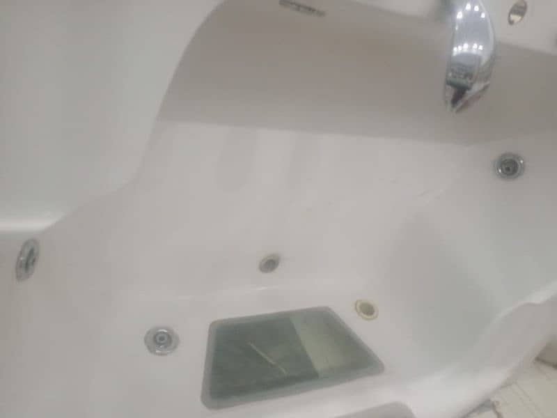 Jaccuzi, Bath Tub for Sale 10