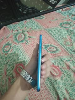 realme 5C 0