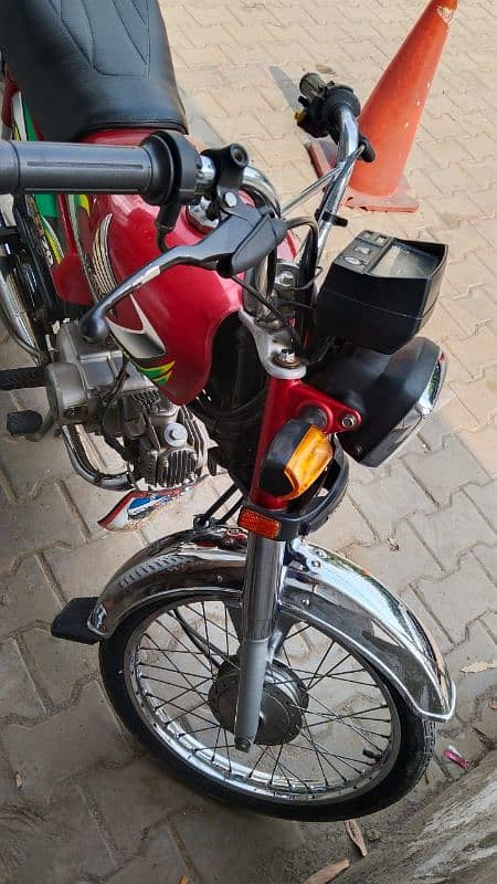 Honda CD 70 Model 2022 exchange possible WhatsApp 03082360613 5