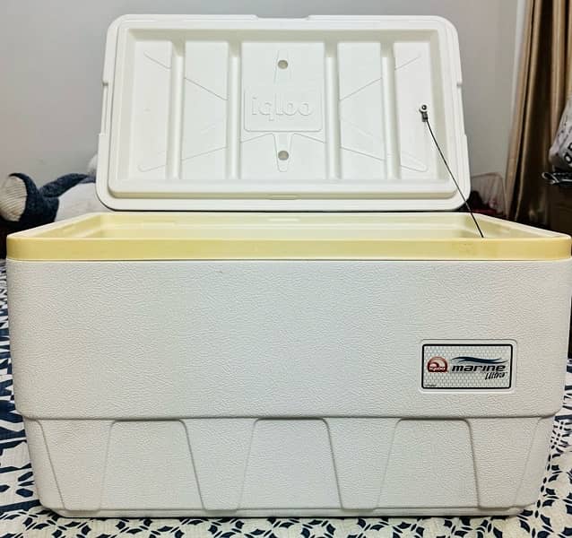 IGLOO ICE COOLER BOX 0