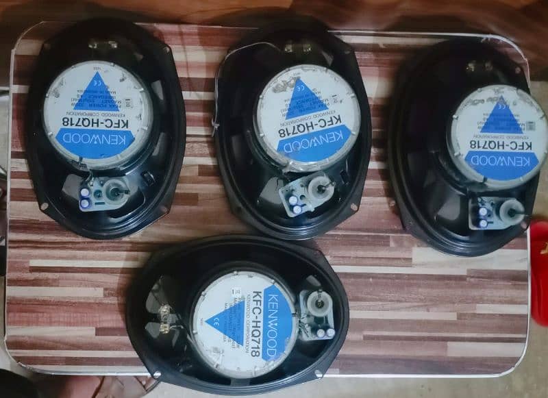 Original Kenwood 718 Indonesia Speakers (Set of 4) 0