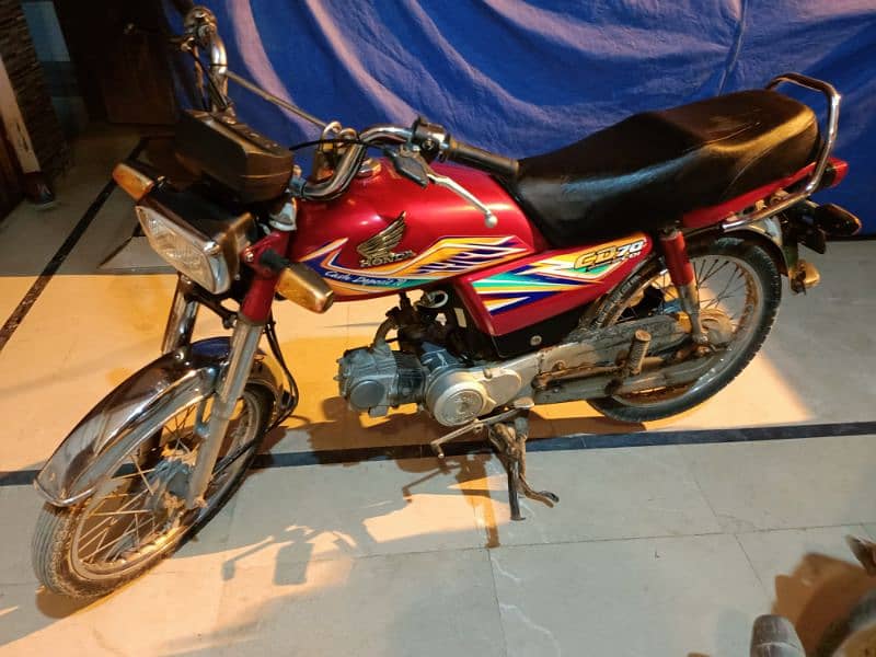 Honda CD 70 2020 ki 08 month ki bike aurgent sale 0