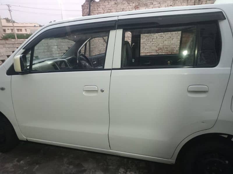 Suzuki Wagon R 2019 10