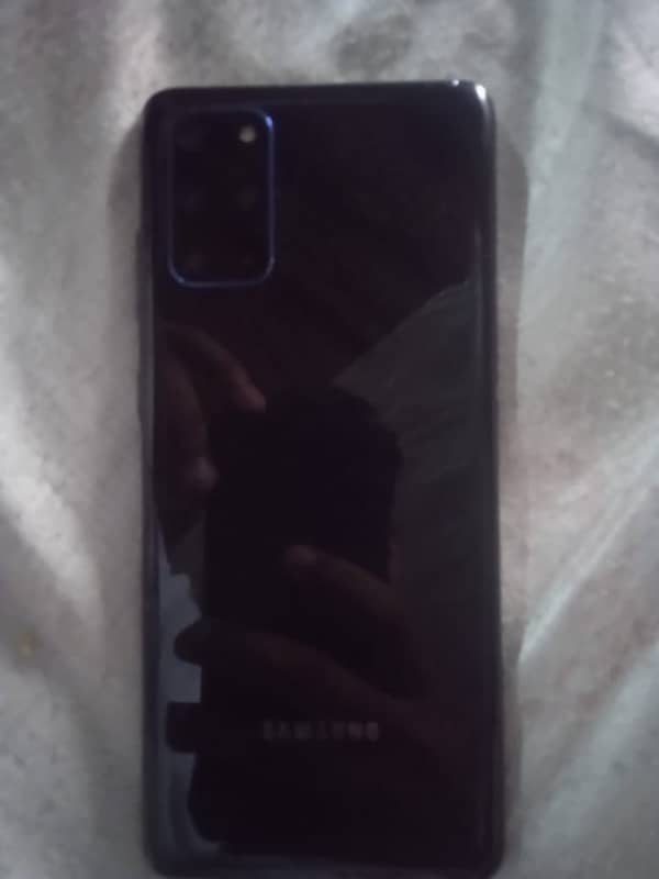 samsung s20+ 12/128 1