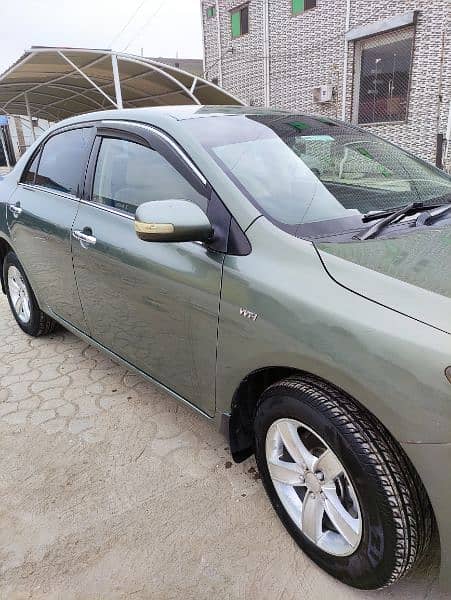 Toyota Corolla GLI 2011 10