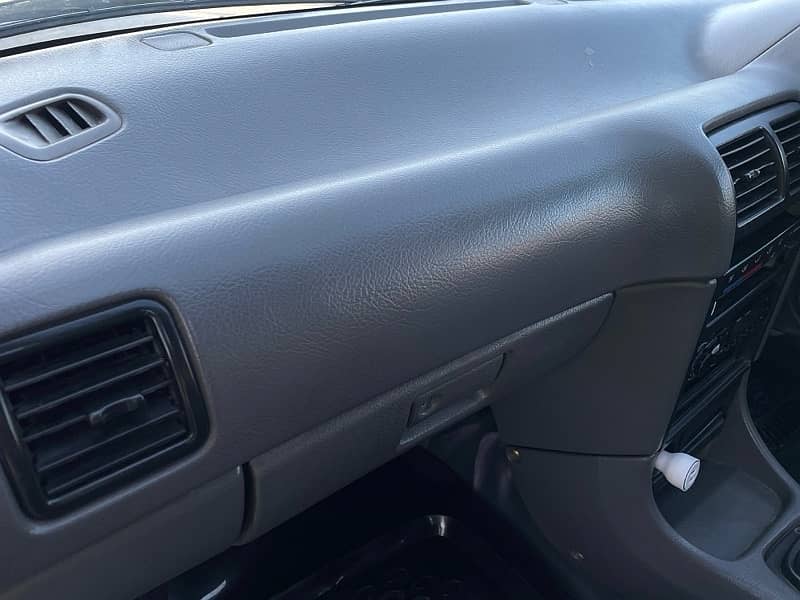 Suzuki Cultus VXR In Genuine Condition 7