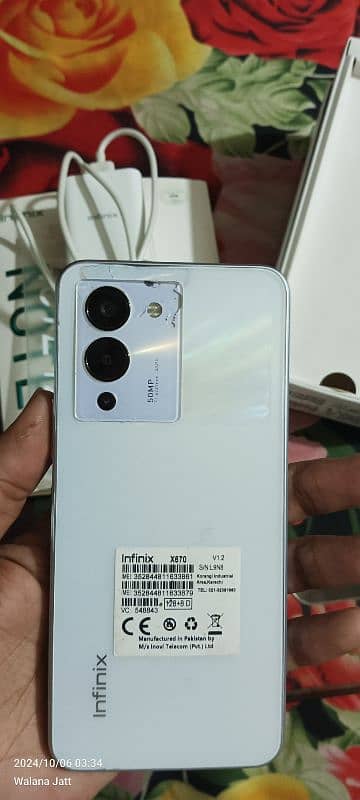 Infinix note 12 g96 (penal change hai or back sy color utra hai Thora. 4