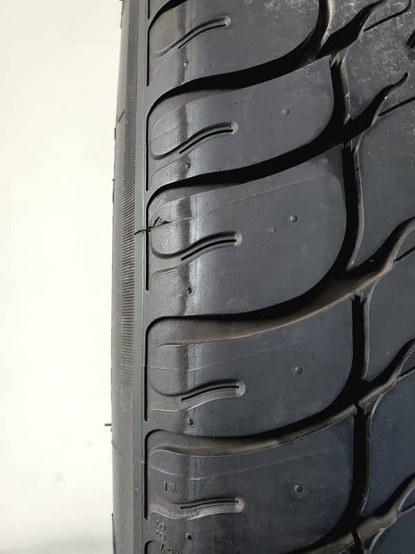 tyres (low profile, size 18) for sale very urgent 7