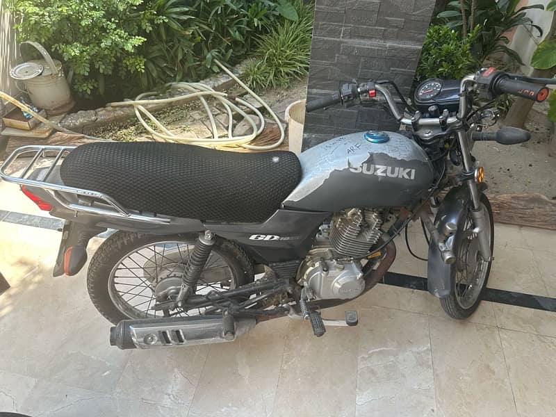 Suzuki gd 110 CBU unit the comfort at the best . 9