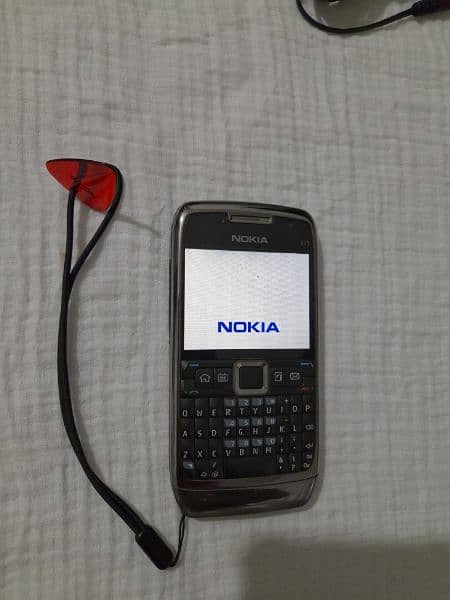 NOKIA E71, SYMBION PHONE 7