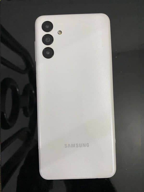 Samsung galaxy  A04s 1