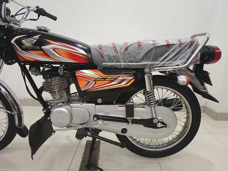 HONDA CG-125 MODEL 2022 1